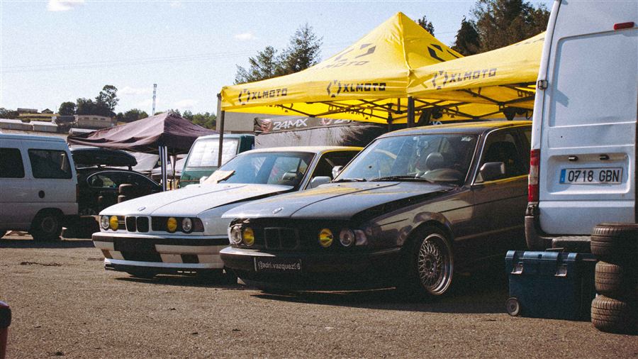 Pastoriza Drift Day — les deux BMW noire et blanche